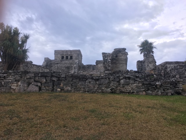 2019/04(April)/Cancun-with-Adriana/640x480_2019-04-09-Cancun-Bahia-Principie-20-Tulum.JPG