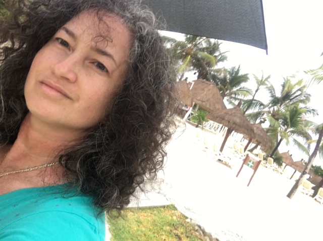 2019/04(April)/Cancun-with-Adriana/640x480_2019-04-09-Cancun-Bahia-Principie-36-Suzi.JPG