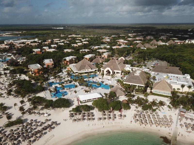 2019/04(April)/Cancun-with-Adriana/800x600_2019-04-05-Cancun-drone-3.JPG