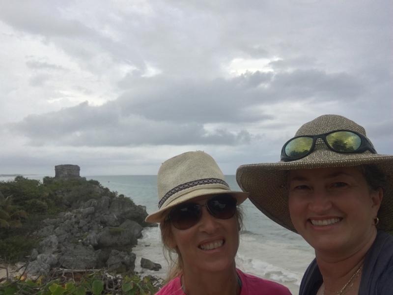 2019-04-09-Cancun-Bahia-Principie-26-Tulum-Adriana-Suzi.JPG