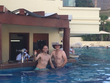 2019-04-06-Cancun-Bahia-Principie-017-Lio-Travis.JPG