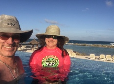 2019-04-08-Cancun-Bahia-Principie-010-Travis-Suzi.JPG
