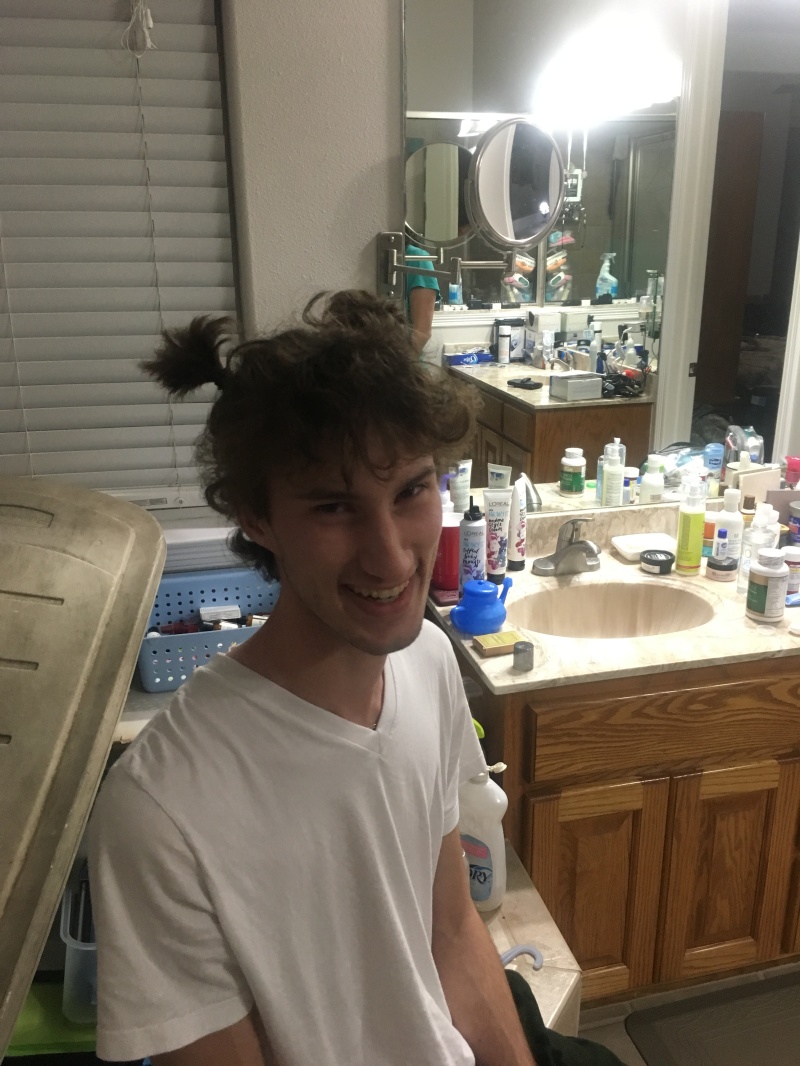 2019/04(April)/Chance-Long-Hair/800x600_2019-04-19-Chance-long-hair-2.JPG