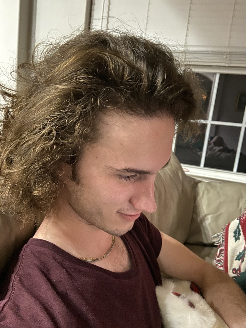 2019/04(April)/Chance-Long-Hair/800x600_2019-11-26-Thanksgiving-4.JPG
