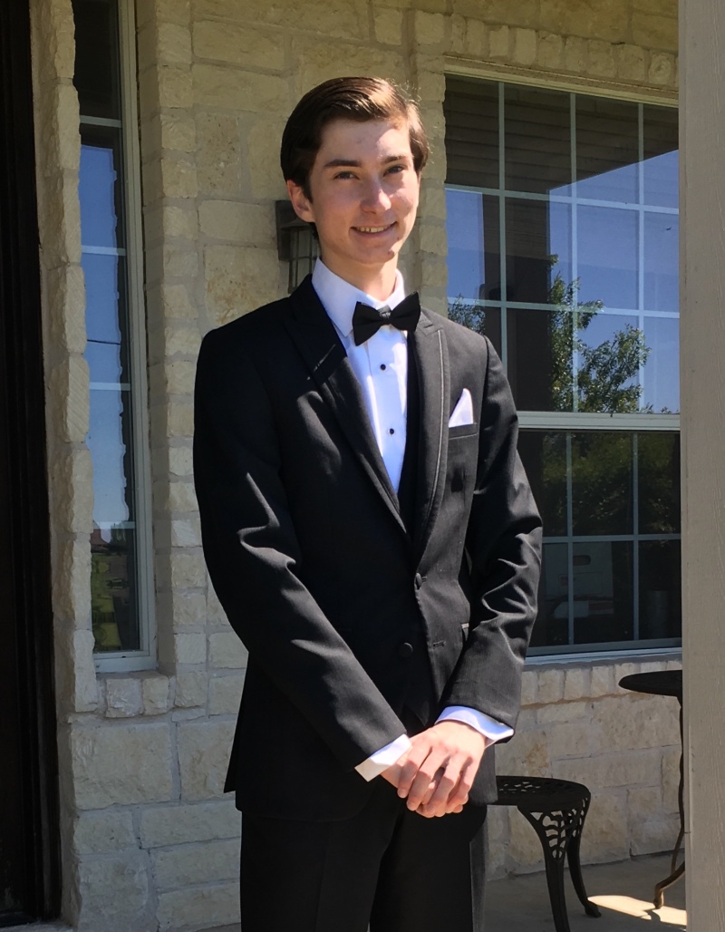 2019-04-26-Dax-Prom-05.JPG