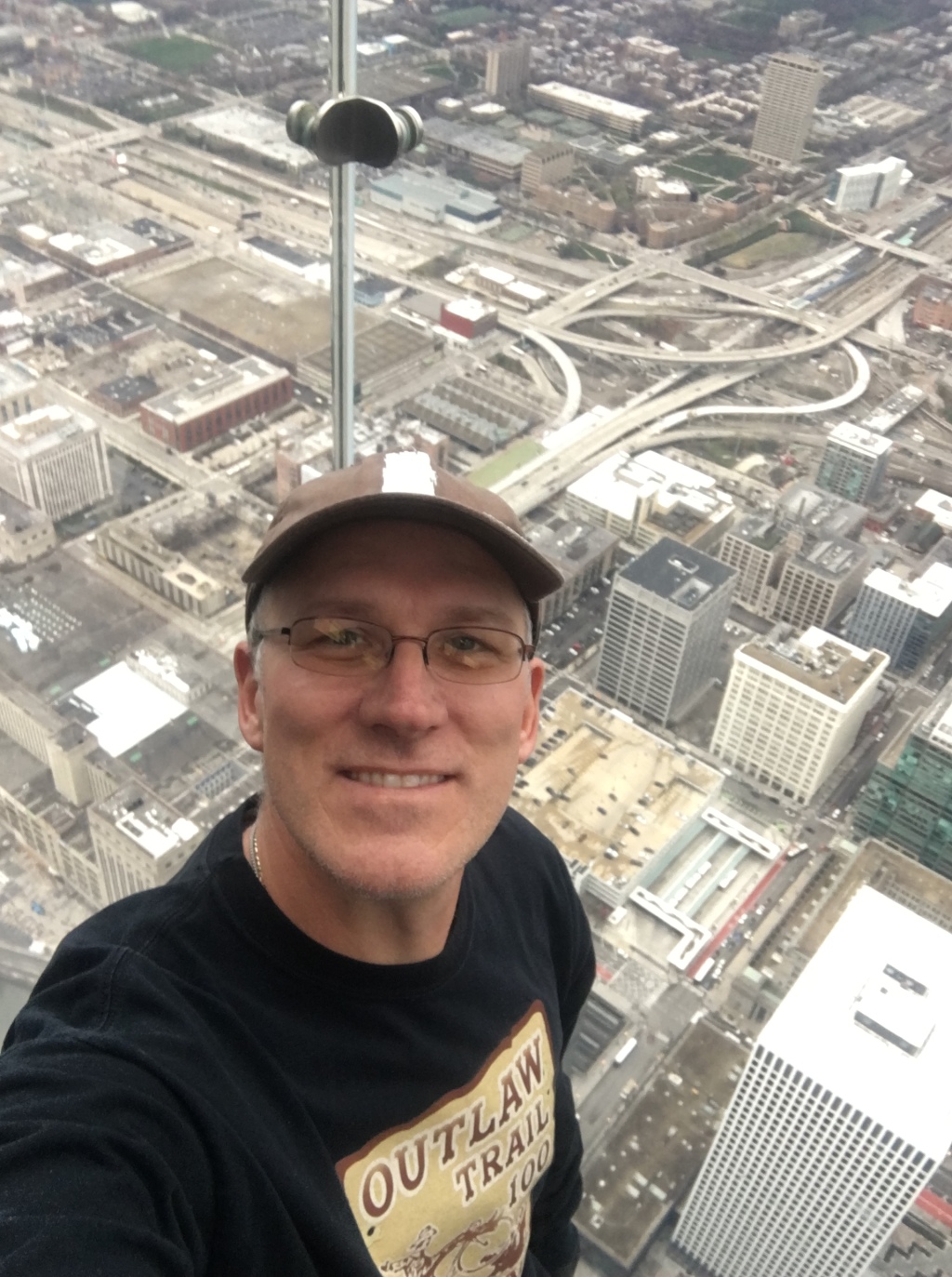 2019/04(April)/VA-Chicago/1024x768_2019-04-18-VA-Chicago-Sears-Willis-Tower-20-Travis.JPG