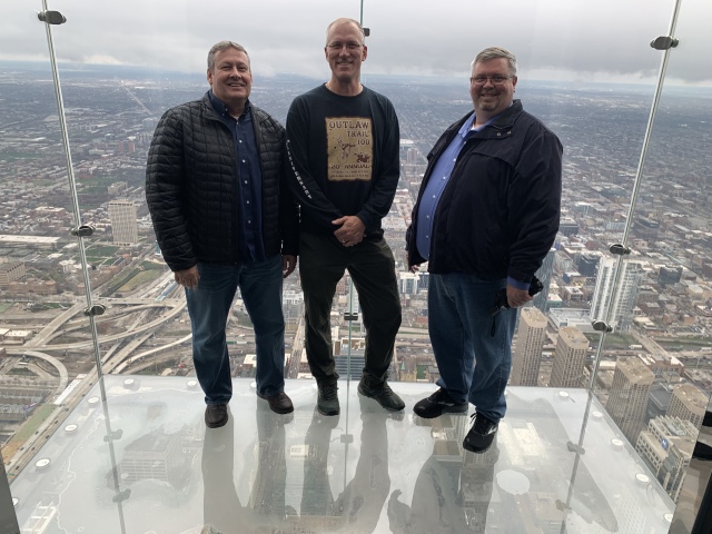 2019/04(April)/VA-Chicago/640x480_2019-04-18-VA-Chicago-Sears-Willis-Tower-04-Steve-Travis-Brian.JPG