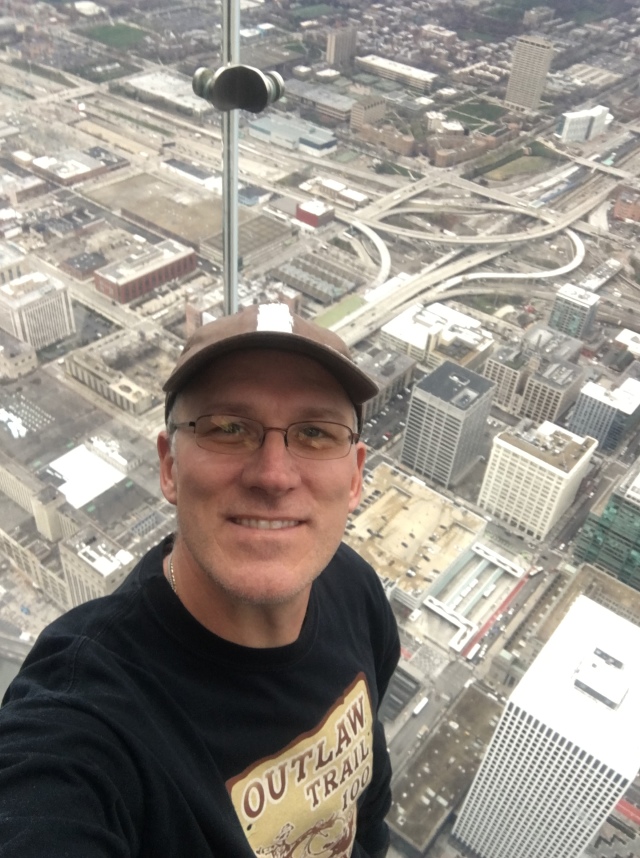 2019/04(April)/VA-Chicago/640x480_2019-04-18-VA-Chicago-Sears-Willis-Tower-20-Travis.JPG