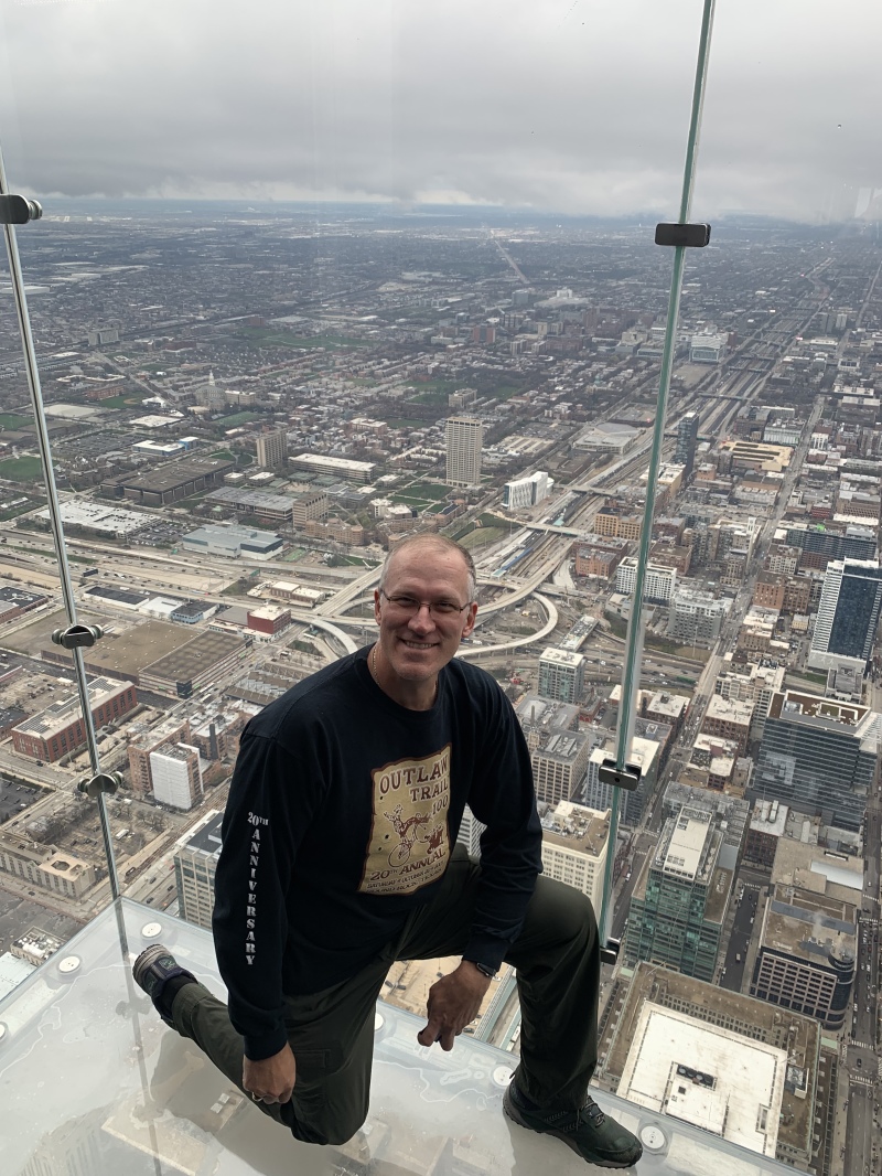 2019/04(April)/VA-Chicago/800x600_2019-04-18-VA-Chicago-Sears-Willis-Tower-16-Travis.JPG