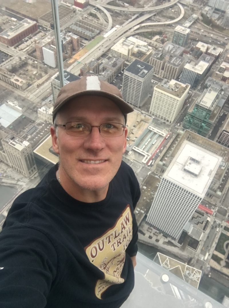 2019/04(April)/VA-Chicago/800x600_2019-04-18-VA-Chicago-Sears-Willis-Tower-23-Travis.JPG
