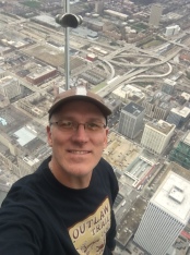 2019-04-18-VA-Chicago-Sears-Willis-Tower-21-Travis.JPG