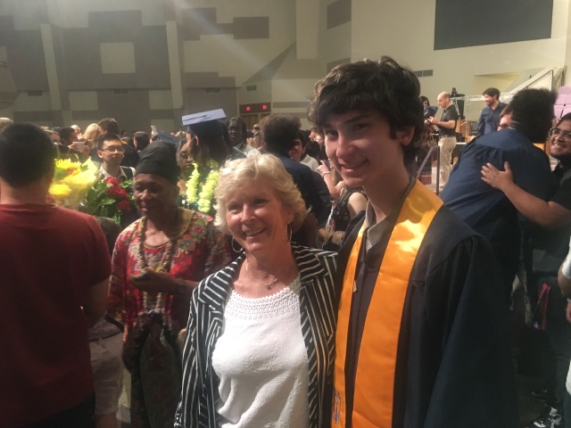 2019/05(May)/Dax-Graduation/640x480_2019-05-25-Dax-NYOS-HS-Graduation-26-Janeen.JPG