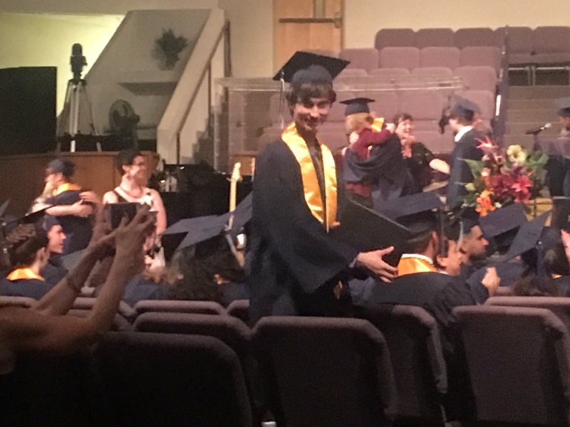 2019/05(May)/Dax-Graduation/800x600_2019-05-25-Dax-NYOS-HS-Graduation-15.JPG