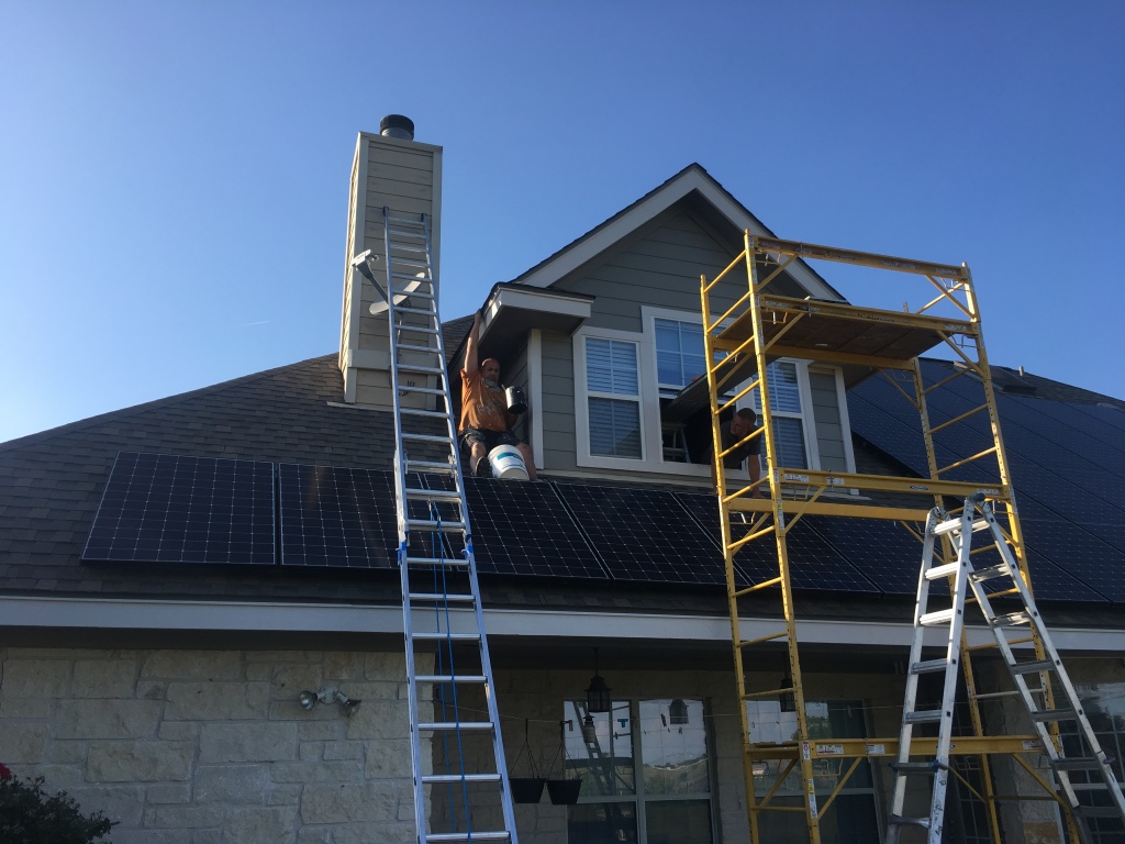 2019/05(May)/Paint-House-Garage-Reorg/1024x768_2019-05-16-House-Paint-2-SteveGomez.JPG