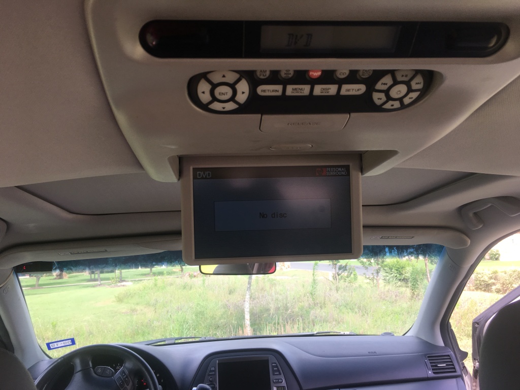 2019-06-27-Honda-Odyssey-Minivan-forsale-06.JPG