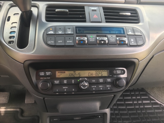 2019-06-27-Honda-Odyssey-Minivan-forsale-11.JPG