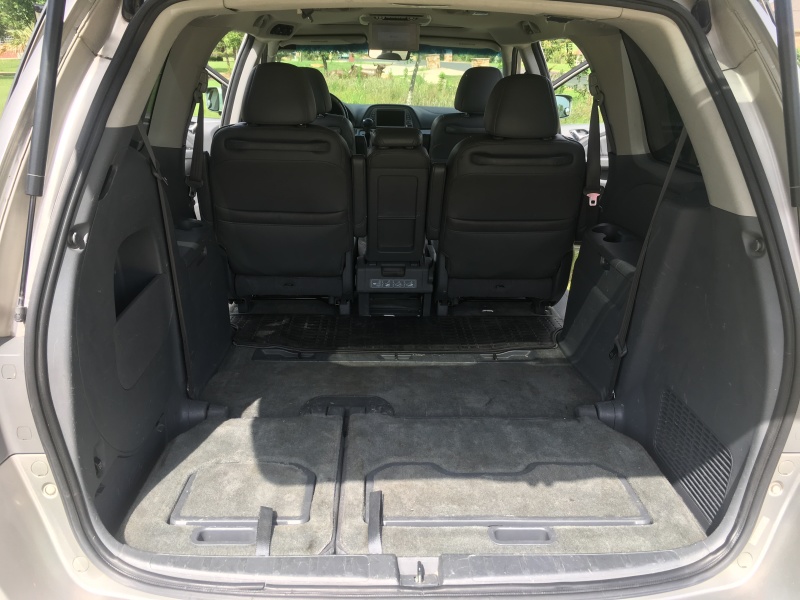 2019-06-27-Honda-Odyssey-Minivan-forsale-16.JPG