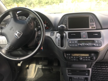 2019-06-27-Honda-Odyssey-Minivan-forsale-07.JPG