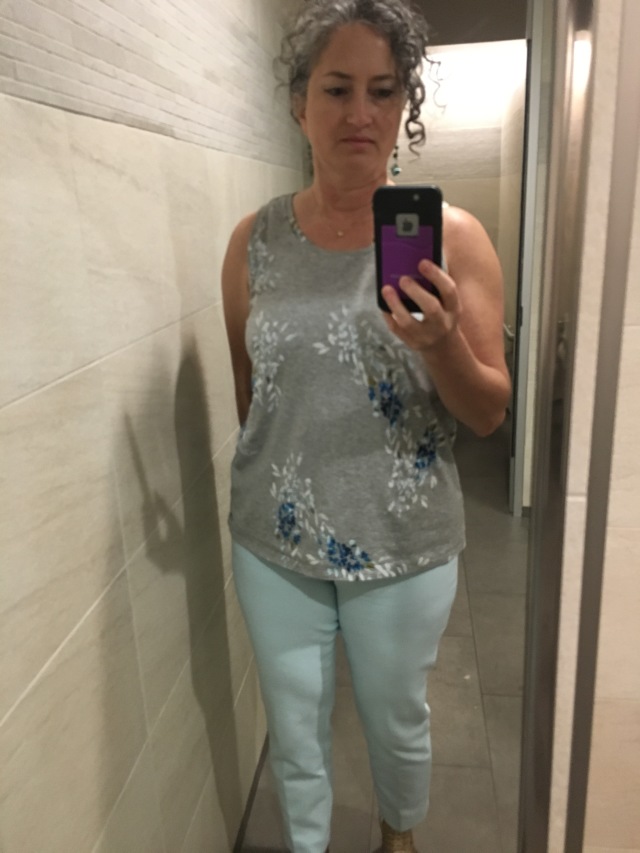 2019/06(June)/Misc/640x480_2019-06-12-Suzi.JPG