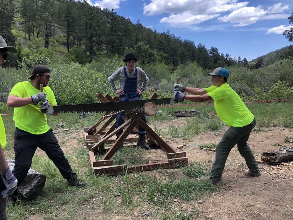 2019/06(June)/Philmont-Crew8787/1024x768_2019-06-11-Philmont-Crew8787-9-Ben-Dominic-saws.JPG