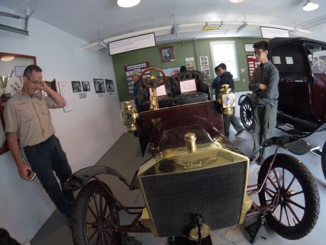 2019-06-09-Philmont-Crew8787-08-Villa-Philmonte-Markus.JPG