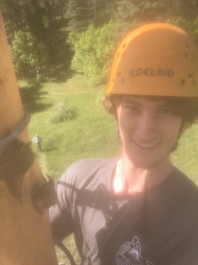 2019/06(June)/Philmont-Crew8787/640x480_2019-06-16-Philmont-Crew8787-7-Chance-pole-climbing.JPG