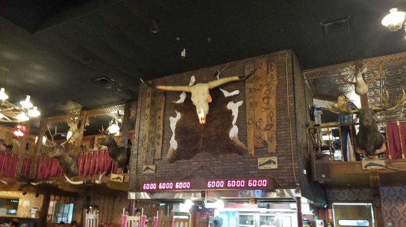 2019-06-21-Philmont-Crew8787-2-Big-Texan-lunch.jpg