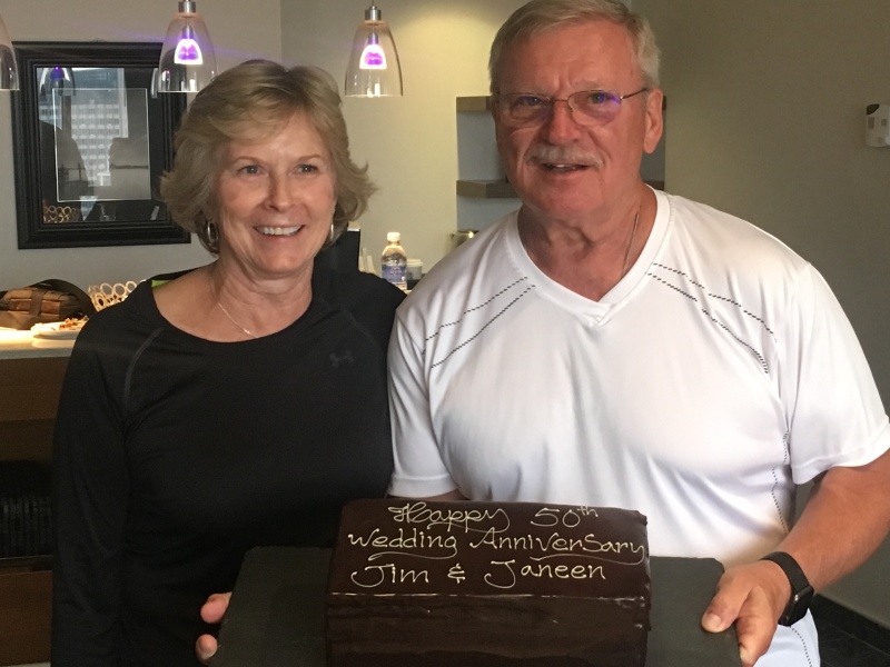 2019/07(July)/Jim-Janeen-50th-Anniversary-Alaska-Cruise/04_Vancouver/800x600_2019-07-04-Vancouver-06-Janeen-Jim.JPG
