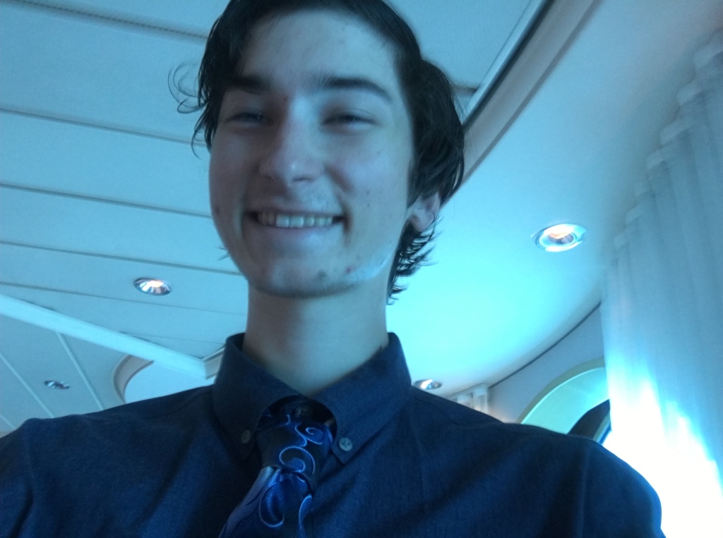 2019/07(July)/Jim-Janeen-50th-Anniversary-Alaska-Cruise/06_Inside_passage/1024x768_2019-07-06-50th-anniversary-cruise-25-dinner-Dax.JPG