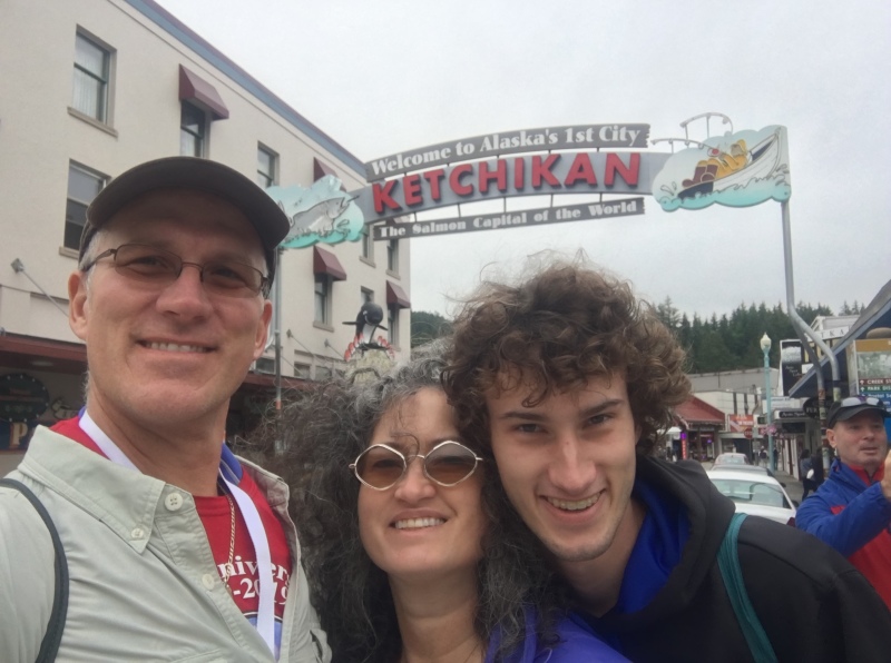 2019/07(July)/Jim-Janeen-50th-Anniversary-Alaska-Cruise/07_Ketchican/800x600_2019-07-07-50th-anniversary-cruise-Ketchican-04-Travis-Suzi-Chance.JPG