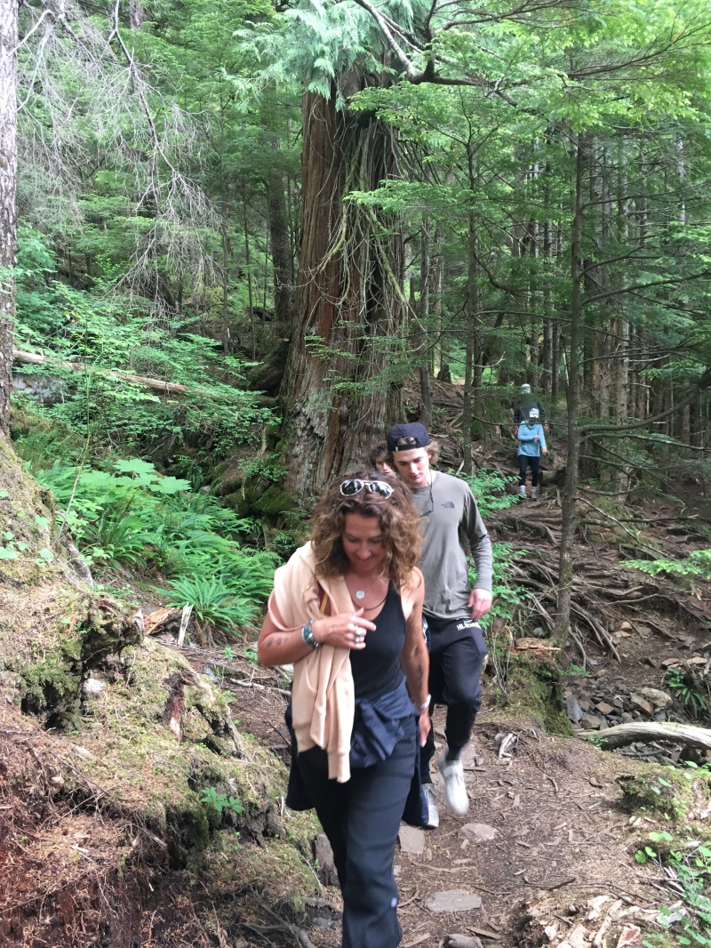 2019/07(July)/Jim-Janeen-50th-Anniversary-Alaska-Cruise/07_Ketchican/800x600_2019-07-07-50th-anniversary-cruise-Ketchican-20-Angie-Vale-Chance.JPG