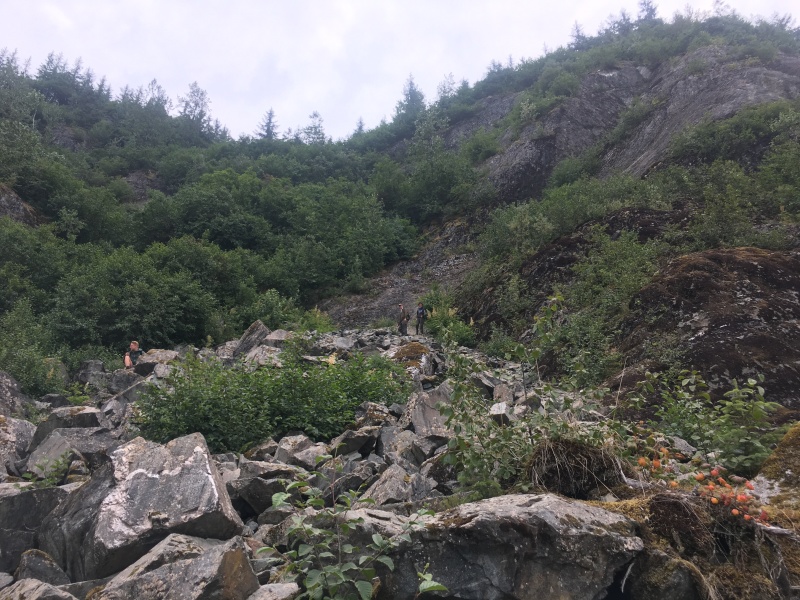 2019/07(July)/Jim-Janeen-50th-Anniversary-Alaska-Cruise/09_Juneau/800x600_2019-07-09-50th-anniversary-cruise-Juneau-10-Travis-Chance-flying-drone.JPG