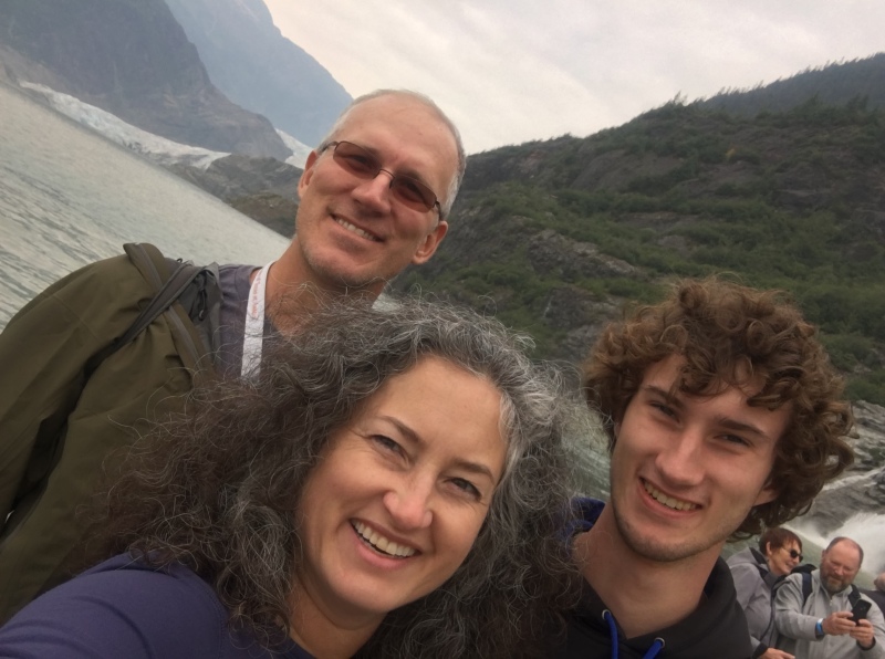 2019-07-09-50th-anniversary-cruise-Juneau-33-Travis-Suzi-Chance.JPG