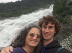 2019-07-09-50th-anniversary-cruise-Juneau-25-Suzi-Chance.JPG