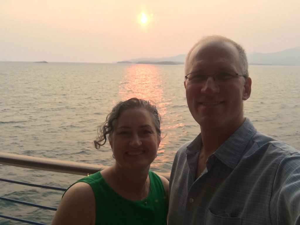 2019/07(July)/Jim-Janeen-50th-Anniversary-Alaska-Cruise/10_Skagway/1024x768_2019-07-10-50th-anniversary-cruise-Skagway-34-Suzi-Travis.JPG