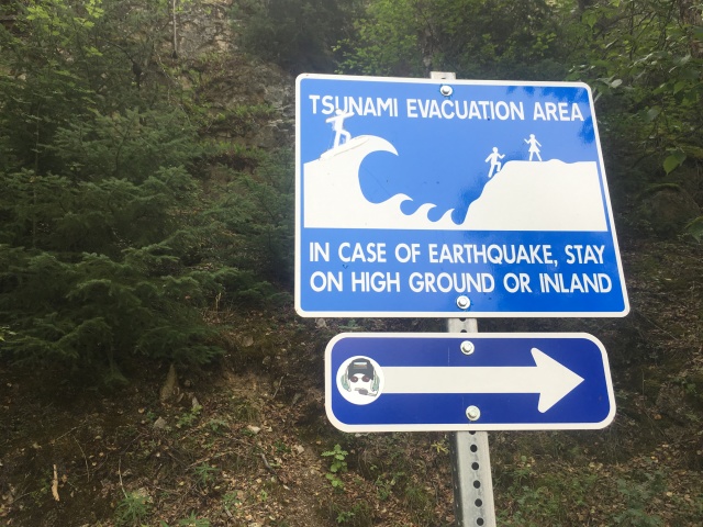 2019-07-10-50th-anniversary-cruise-Skagway-06-Tsunami-Evacuation-area.JPG