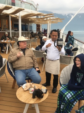 2019-07-11-50th-anniversary-cruise-Hubbard-Glacier-03-Tom-Kyla.JPG