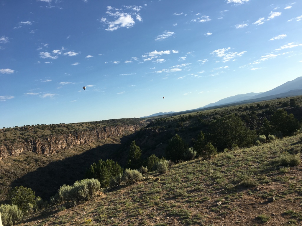 2019-08-16-Taos-NM-Vortex-Music-Festival-08-Hot-Air-Balloons.JPG