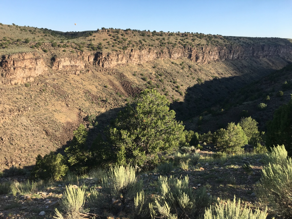 2019-08-16-Taos-NM-Vortex-Music-Festival-15-Hot-Air-Balloons.JPG