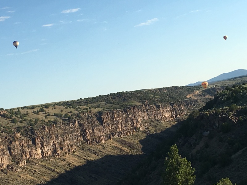 2019-08-16-Taos-NM-Vortex-Music-Festival-10-Hot-Air-Balloons.JPG