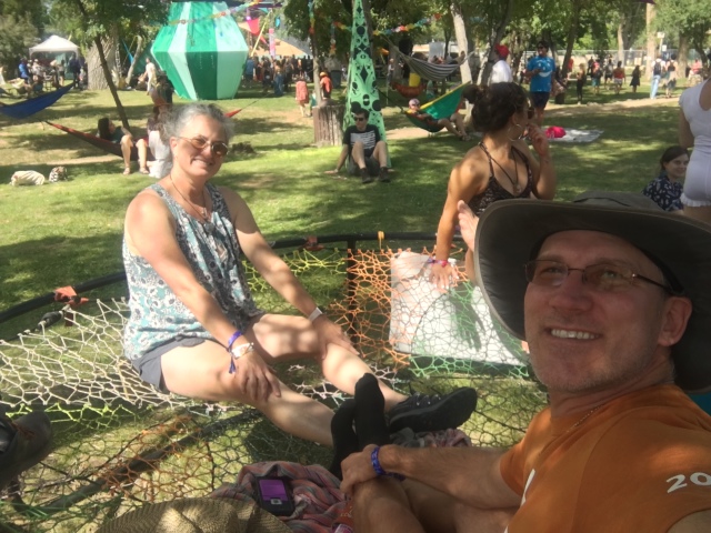 2019/08(August)/Taos-NM-Vortex-Music-Festival/Day-03-Vortex-Music-Fest/640x480_2019-08-17-Taos-NM-Vortex-Music-Festival-39-Suzi-Travis.JPG