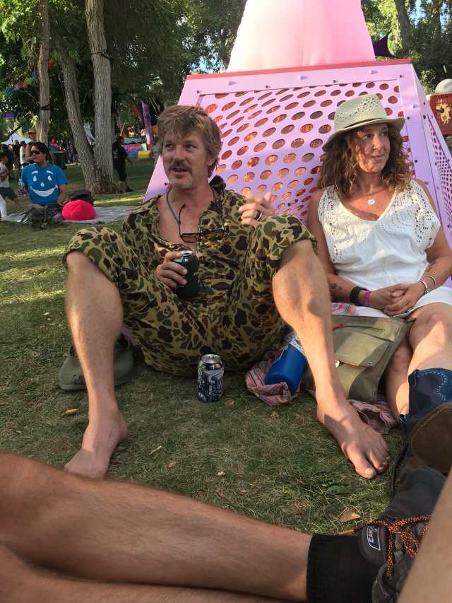 2019/08(August)/Taos-NM-Vortex-Music-Festival/Day-03-Vortex-Music-Fest/640x480_2019-08-17-Taos-NM-Vortex-Music-Festival-56-Justin-Angie.JPG