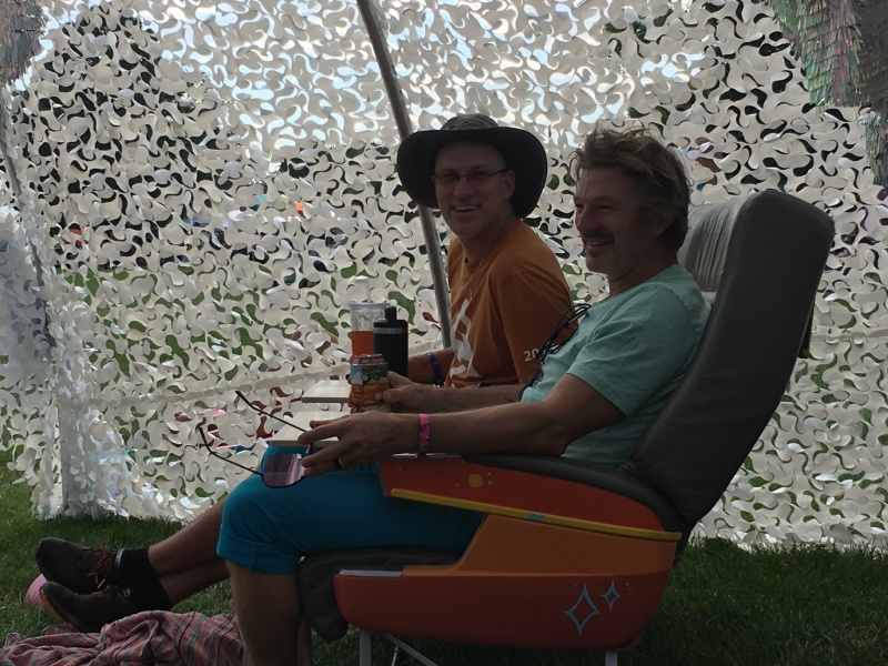2019/08(August)/Taos-NM-Vortex-Music-Festival/Day-03-Vortex-Music-Fest/800x600_2019-08-17-Taos-NM-Vortex-Music-Festival-43-Travis-Justin.JPG