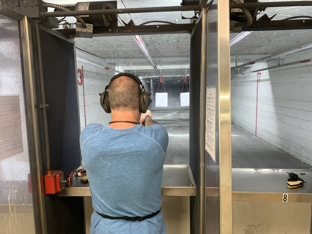 2019-10-01-Reds-Shooting-Range-with-AR-15-01-Shane.JPG