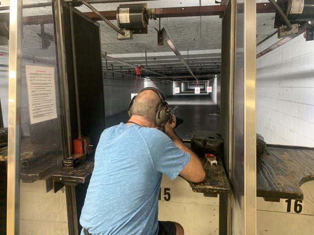 2019/09(September)/Shooting-Ranges/640x480_2019-10-01-Reds-Shooting-Range-with-AR-15-04-Shane.JPG