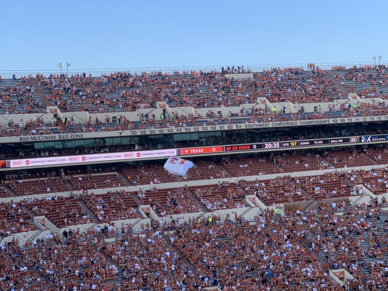 2019/09(September)/UT-Football/800x600_2019-09-21-UT-Football-06.JPG