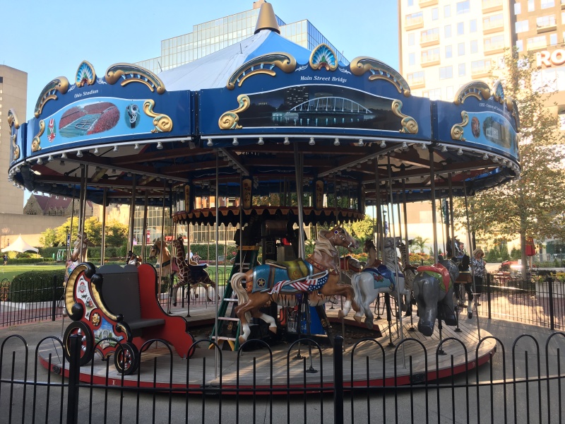 2019/09(September)/Vistra-Travel/2019-09-18-Vistra-Columbus-merry-go-round.JPG