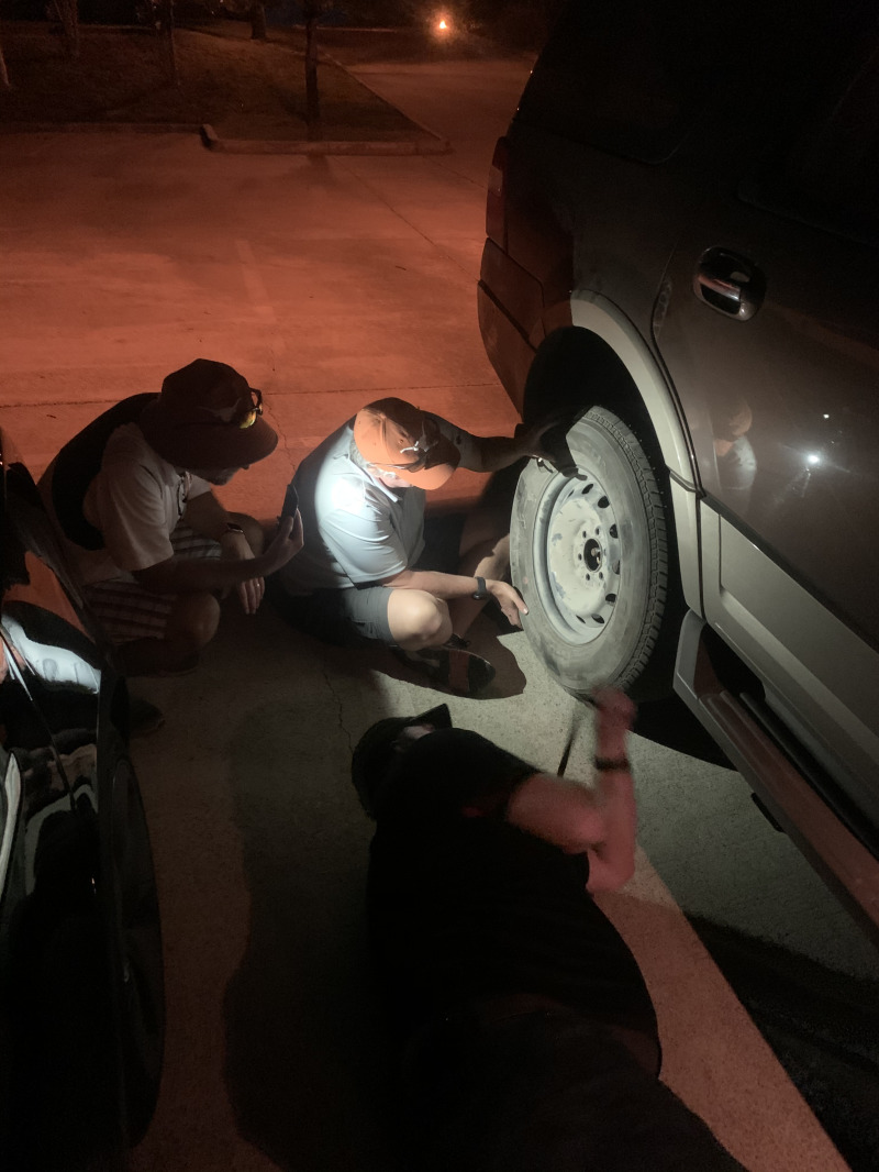 2019-10-27-Crossman-Golf-Tournament-09-Waynes-broken-rim-tire.JPG