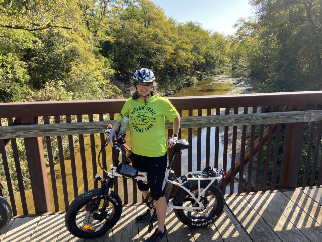 2019-10-13-Travis-Suzi-Radbikes-Ride-2.JPG