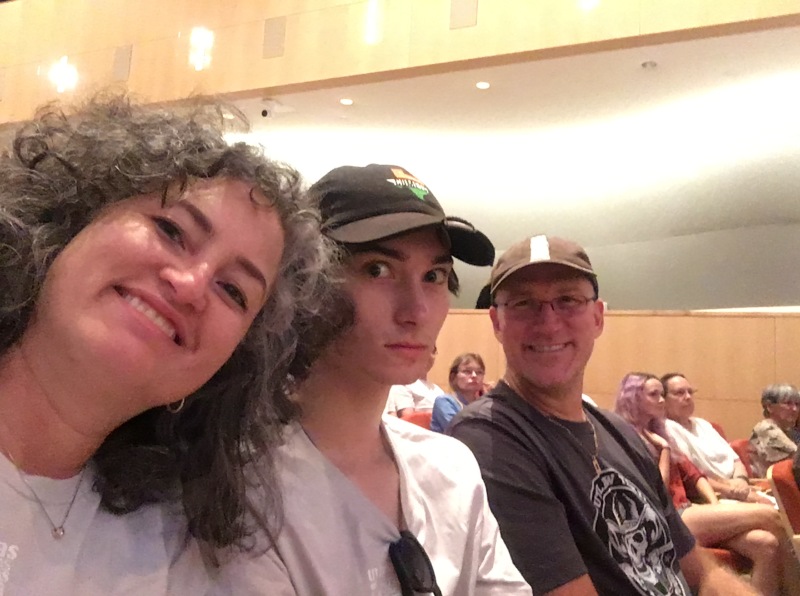 2019-10-05-UTD-Parents-Weekend-06-Suzi-Dax-Travis.JPG